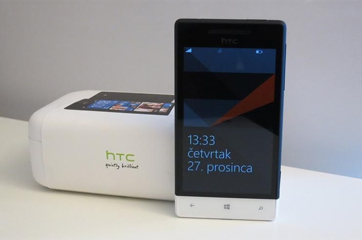 HTC Windows Phone 8S (10).jpg